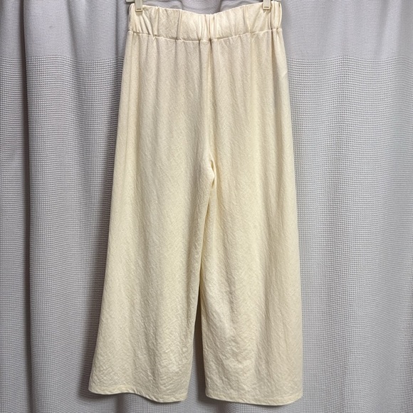 MNG Cream Wide Leg Crop Pants SZ S Viscose flat front pull on summer casual GUC - Picture 5 of 6